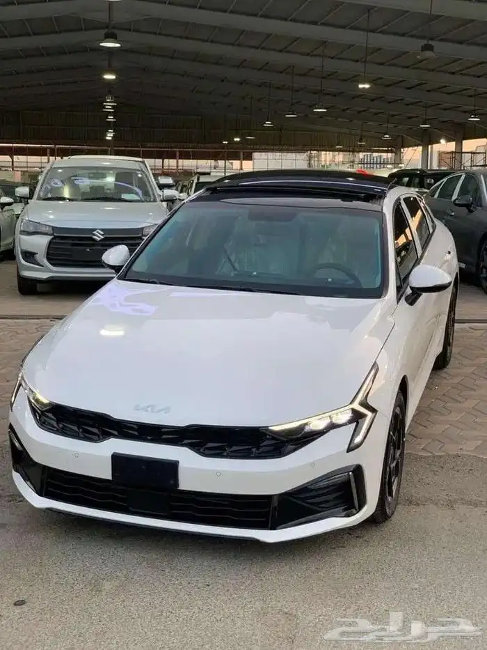 كيا 5 ستاندر مطور بانوراما 2025 كاش و إيجار منتهي بالتمليك 0