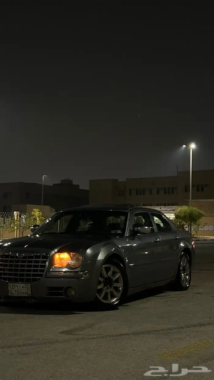 للبيع كرايزلر C300 هيمي 2007 0