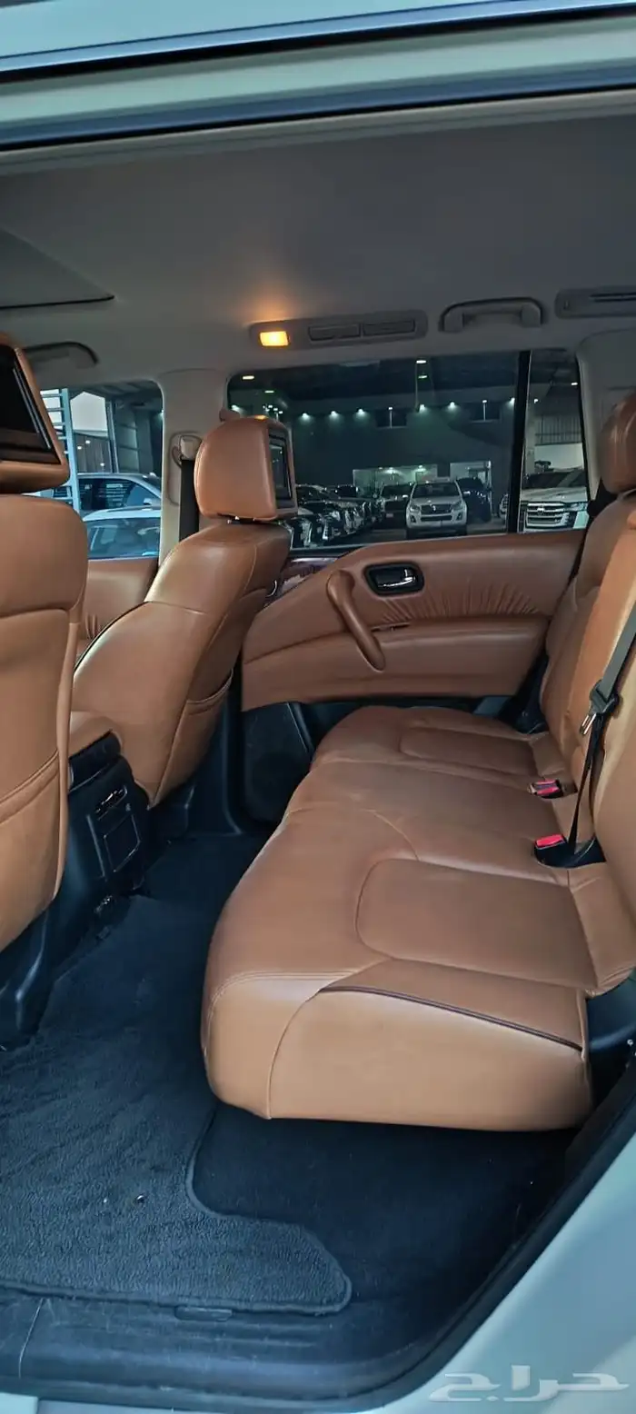 نيسان باترول موديل 2017عداد229الف بلاتنيوم 6