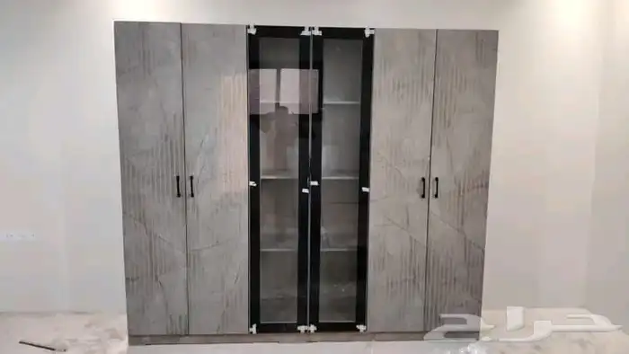 يوجد لدينا جميع غرف النوم الجاهزه من مصنعنا مباشرتا للتواصل 1