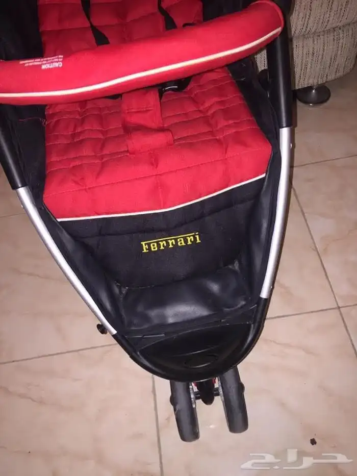 سترولر عربة اطفال ماركة فيرارى 4