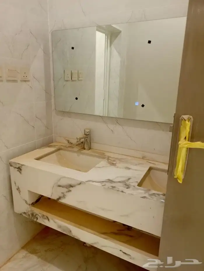 للبيع عماره دورين وملحق مدينة بارق حي أبو رماده من 900الف 10