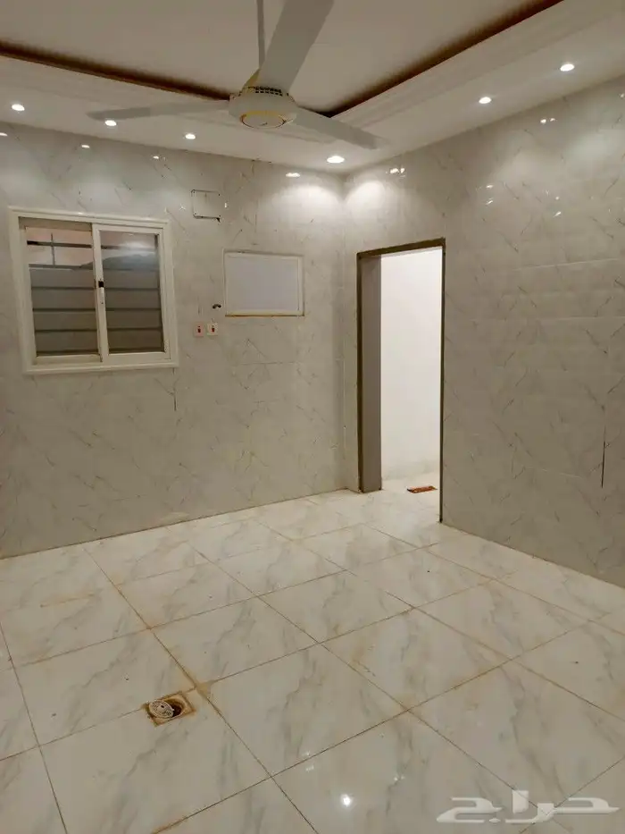 للبيع عماره دورين وملحق مدينة بارق حي أبو رماده من 900الف 12