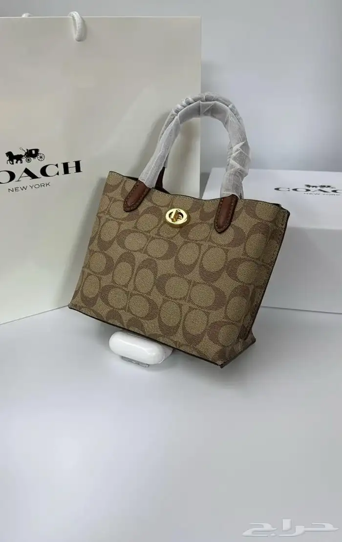 شنط COACH راقية بأسعار تناسب الجميع   موديلات جذابة 0