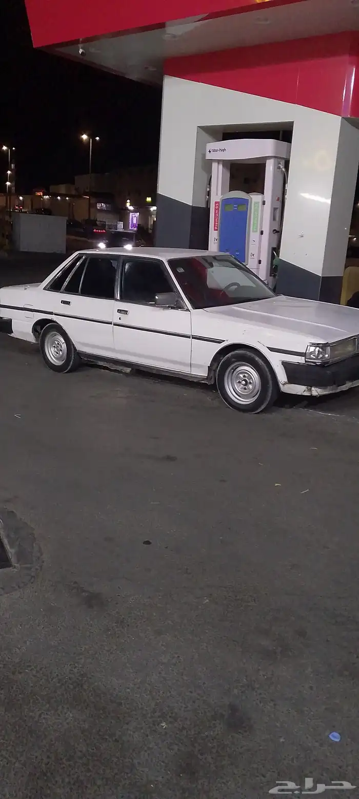 كرسيدا موديل 1988 جيب ماكينه عالشرط استماره فحص منتهي من شهر 1