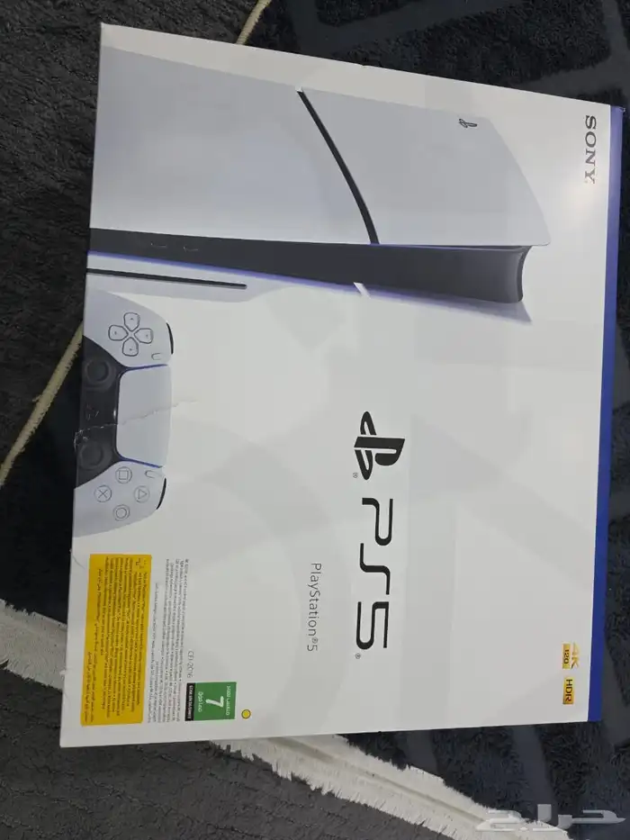 للبيع سوني 5 ون تيرا معاها شريط فيفا 25 ويدة تحكم استخدام 0