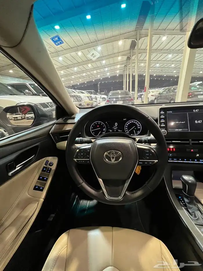 تويوتا أفالون 2022 8