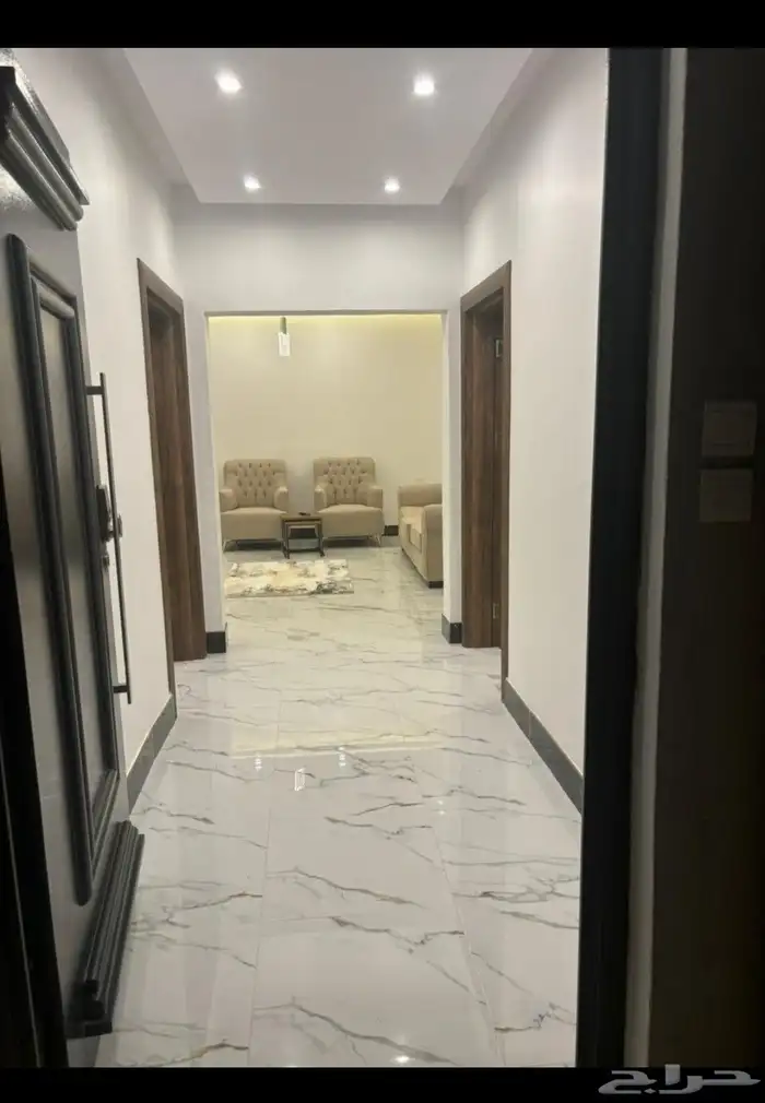 شقة مفروشة راقية في موقع ممتاز خلف سوق الراشد مول للايجار 8