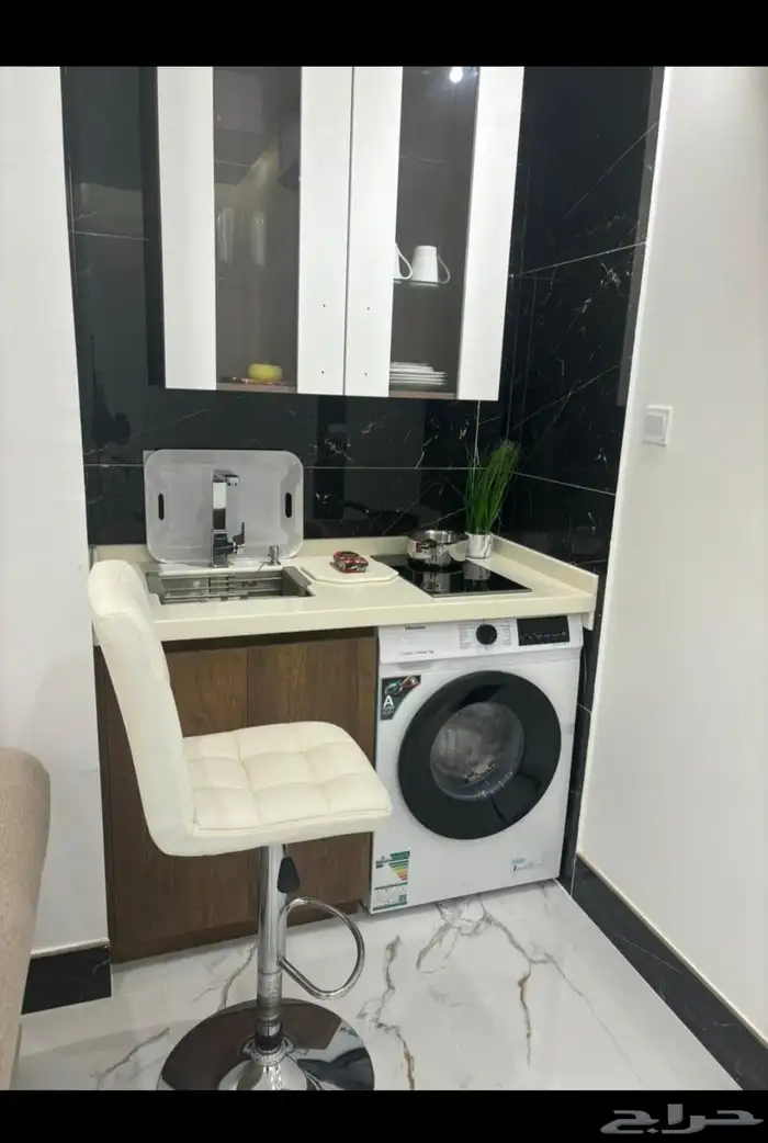 شقة مفروشة راقية في موقع ممتاز خلف سوق الراشد مول للايجار 5