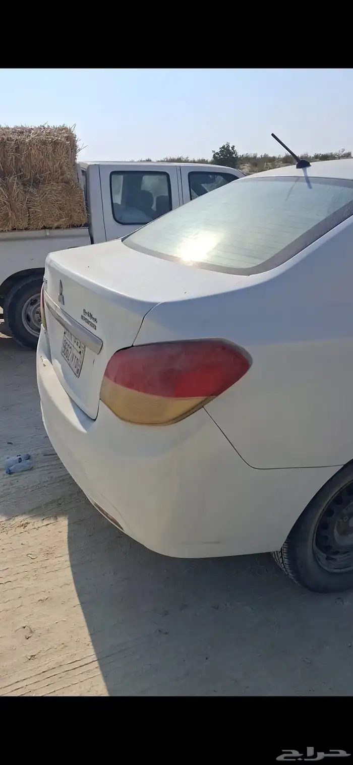 مستوبيشي اتراج موديل 2019 ممشى 120600 شرط قير مكينه اقتصاديه 3