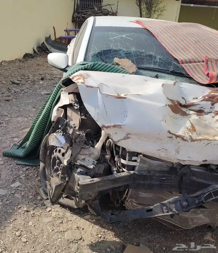 للبيع سيارة النترا تشليح 2014 6