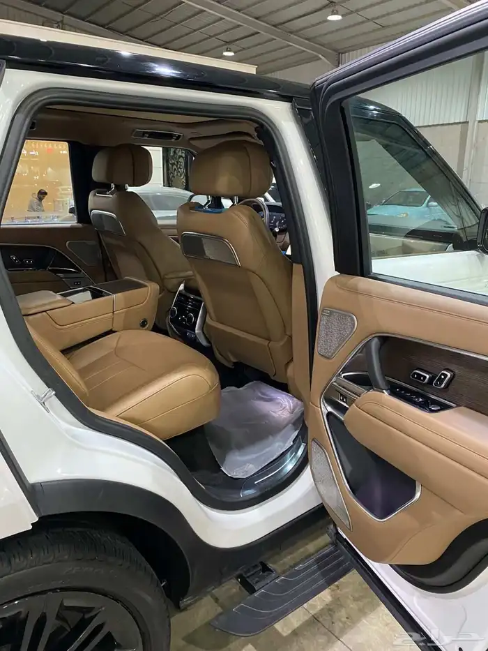 للبيع رنج روفر 2022 فل كامل اوتو بيوغرافي 16