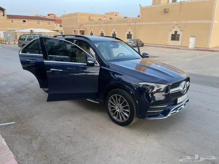 مرسيدس 2022 GLE450 ماشي 19500 كم فقط استخدام جدا قليل 12