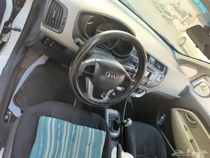 Kia Rio 2015 model 6