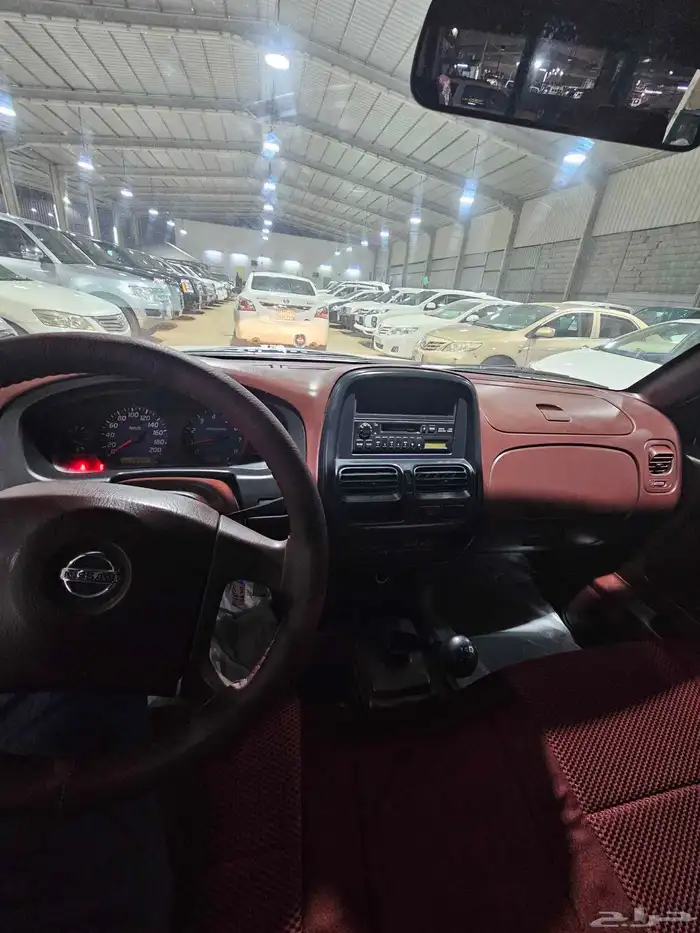 نيسان ددسن 2010 5