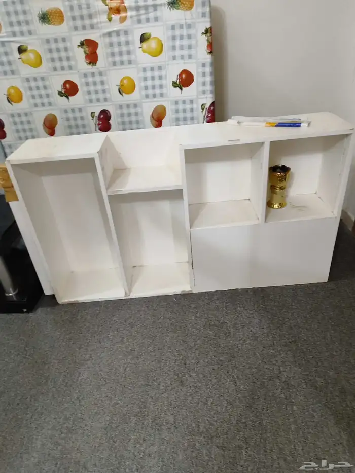 طاوله تلفزيون مع درج السعر 150 3