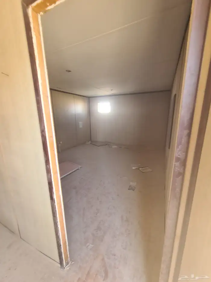 كونتينرات ومرتبلات للبيع 7