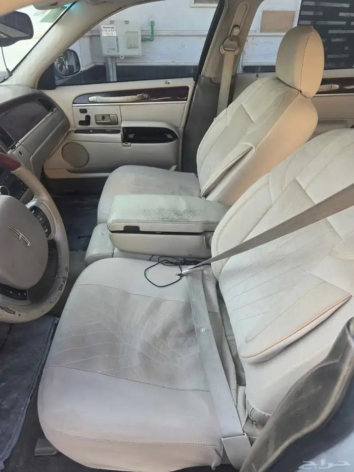 لينكون تاون كار سقنتشر 2005 9