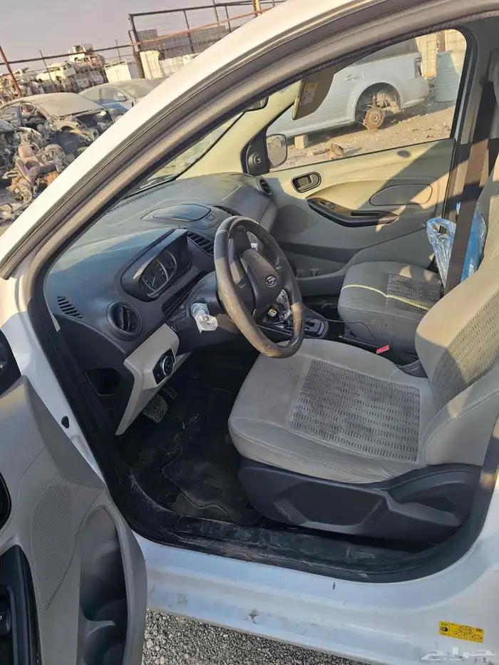 تشليح قطع غيار فورد فيجو مديل 2016 7