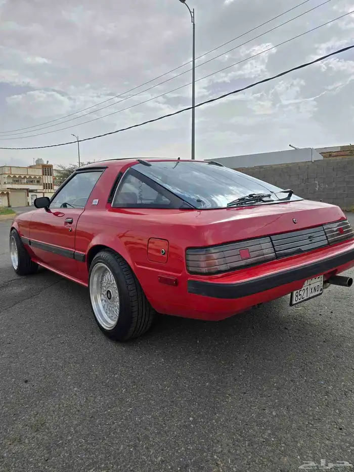 مازدار RX7 موديل 82 ماشيه 100 الف مخزنه 3