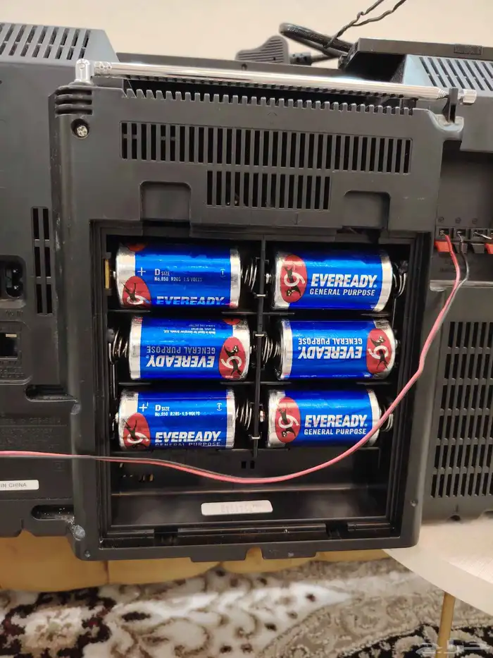 مسجل سوني شغال على الشرط الراديو والشريط والاثنين راديو 4