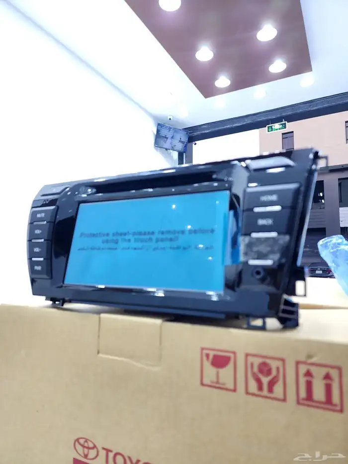 شاشه تويوتا كورالا 2016 8