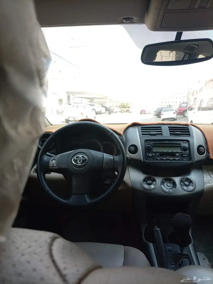 تويوتا راف فور 2011 8