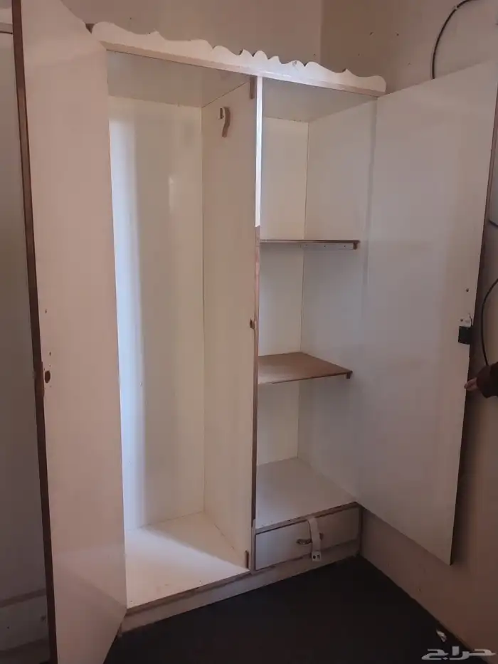 دولابين للبيع نضيفه كلهم 3