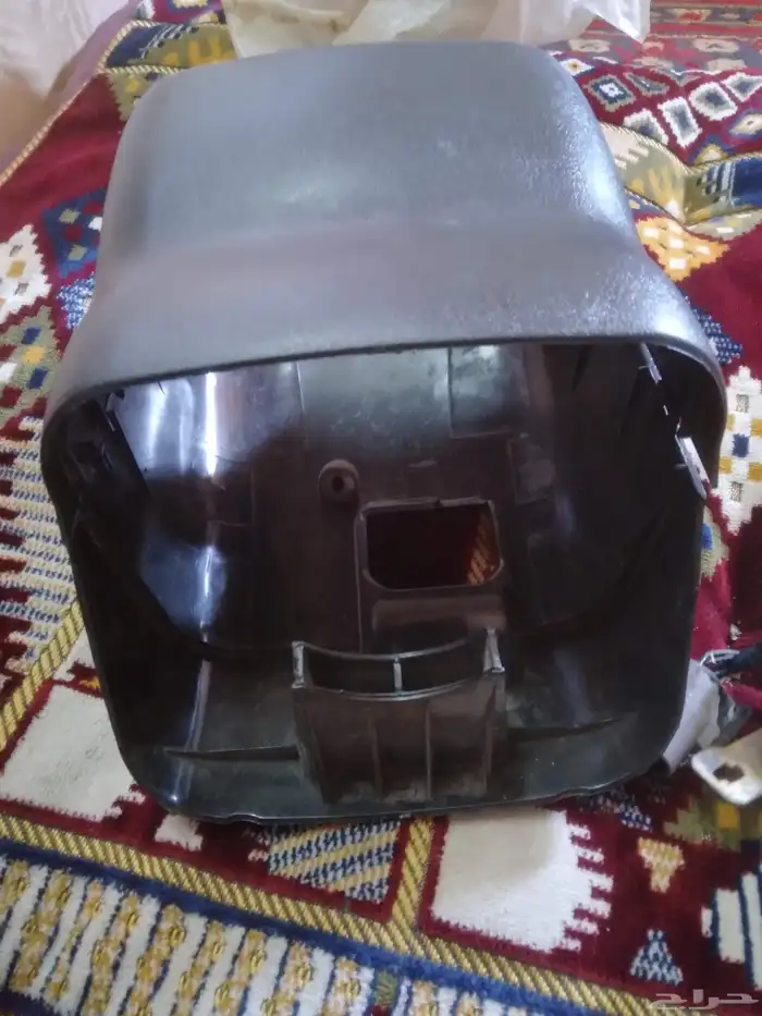 قفل باب صالون لندكروزر وغطاء الطاره للظفيره شريتها لوحد ورجع 2