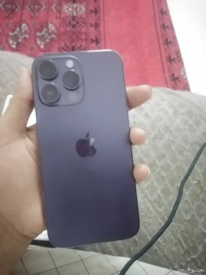 ايفون 14 برو ماكس 256 بطارية 87 بكرتونة وغراضة شبة الجديد 0