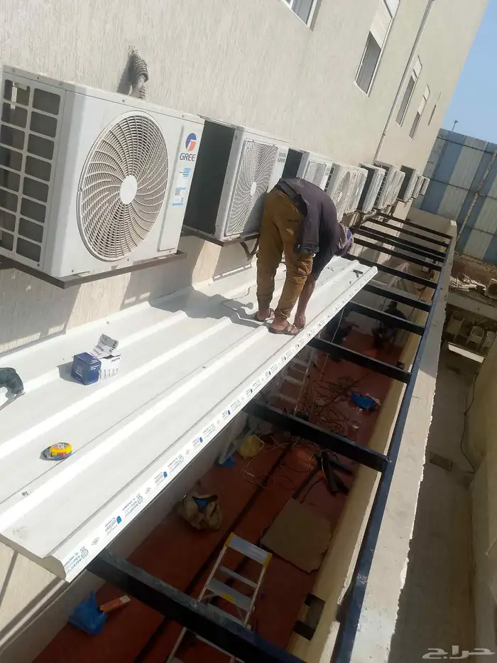 مظلات تركيب ساندويش بنل سواتر 0