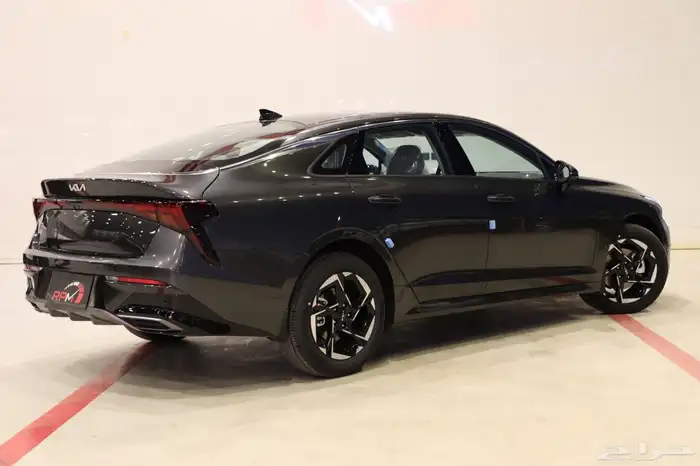 كيا K5 ستاندر مطور  نص فل 2026 كل الالوان بسعر مميز جدا 4