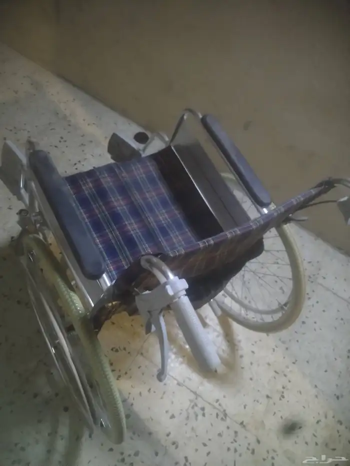 للبيع كرسي متحرك لذوي الاحتياجات الخاصة وكبار السن المنيوم 0