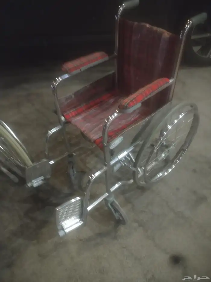 للبيع كرسي متحرك لذوي الاحتياجات الخاصة وكبار السن المنيوم 3