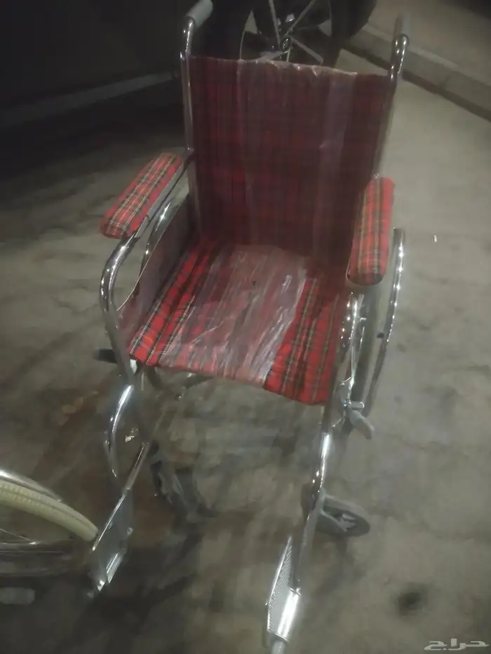 للبيع كرسي متحرك لذوي الاحتياجات الخاصة وكبار السن المنيوم 4