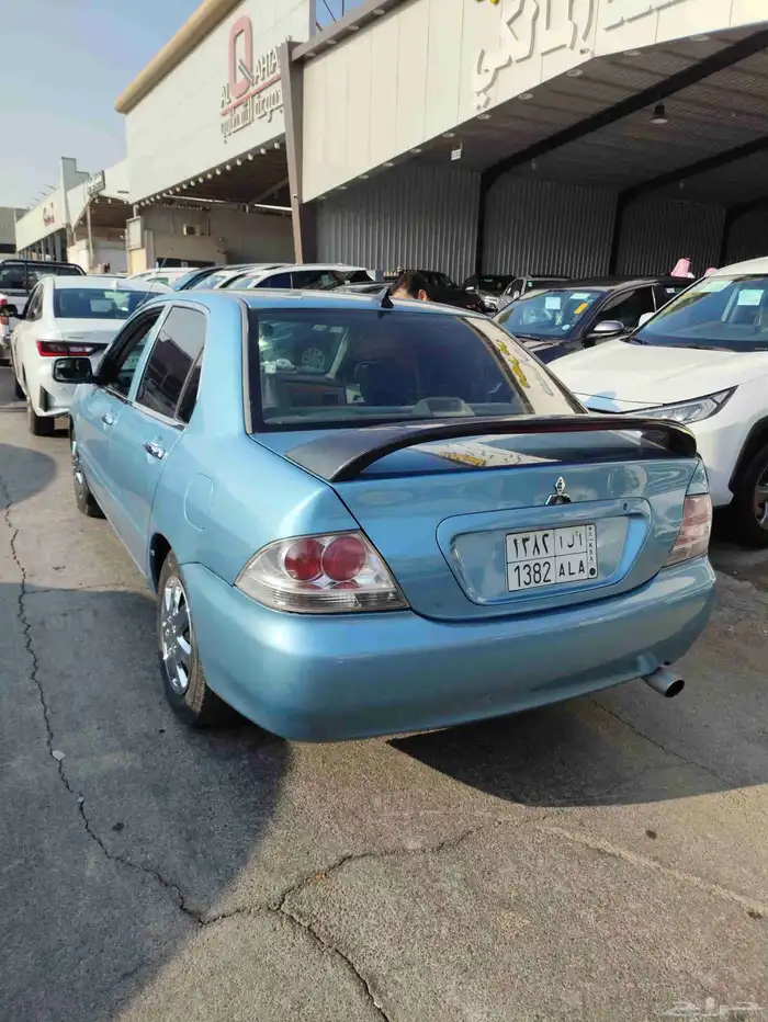 لانسر موديل 2005 2