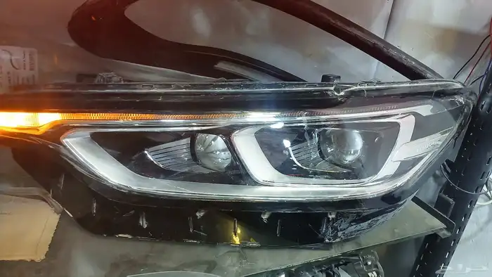 شمعت فورد تورس 2022 فل كامل جهت يسار 0