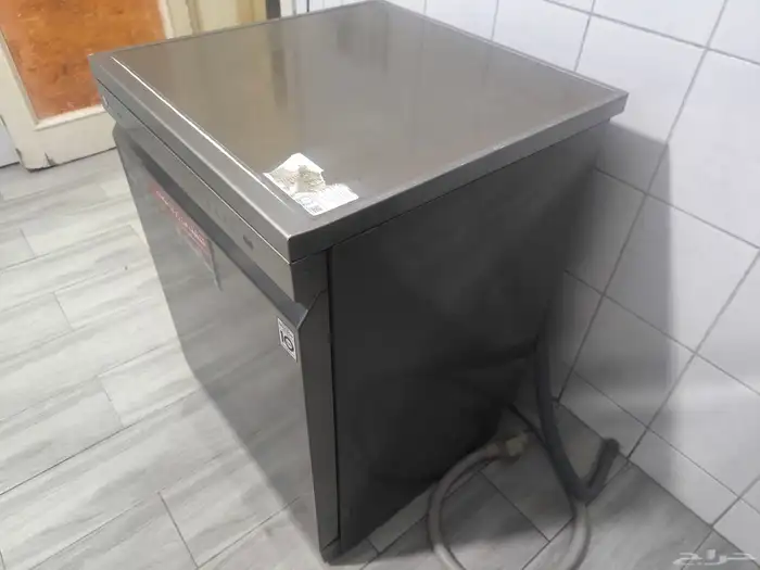غسالة صحون ديجيتال LG 2