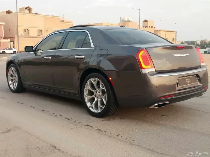كرايسلر 2019 C300 اكزاكتف أعلى فئة V6 سعودي نظيف جدا 10