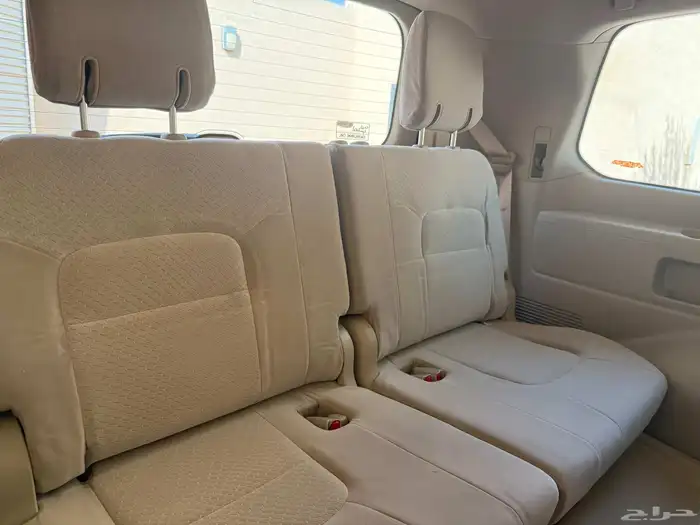 جيب لاندكروزر GXR موديل 2018 سعودى شبه الجديد - ممشى قليل 22