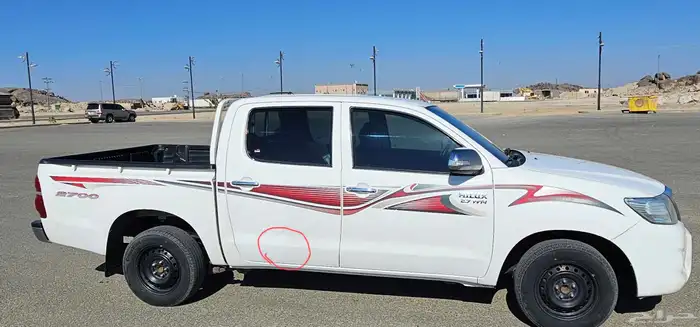 تويوتا هايلكس 2012 بريمي 5