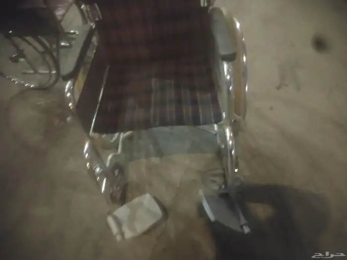 للبيع كرسي متحرك لذوي الاحتياجات الخاصة وكبار السن المنيوم 2