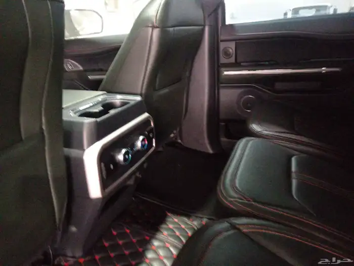 فورد اكسبديشن موديل 2022 فل كامل ممشئ55 الف 10