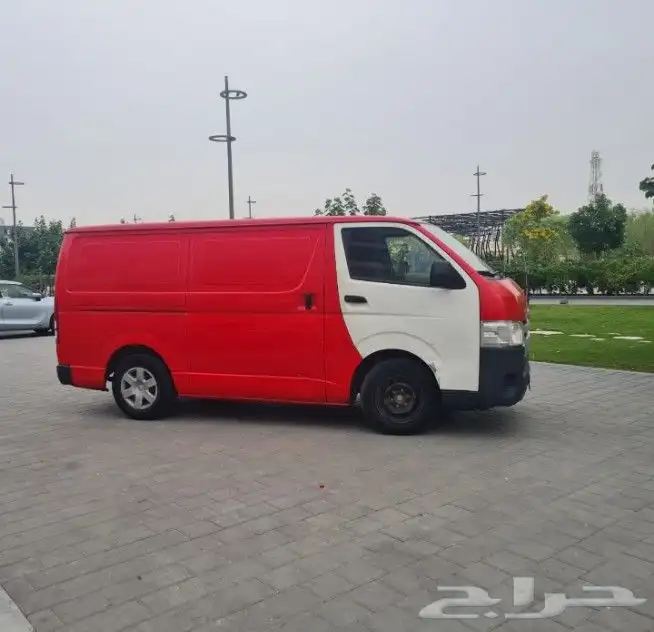 باص تويوتا 1