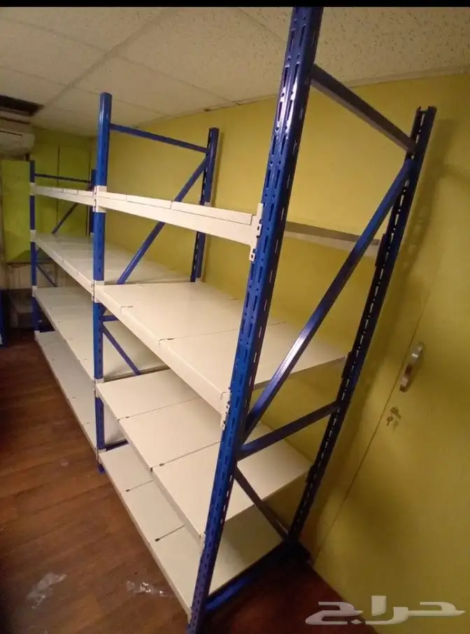 رفوف التخزين والسوبر ماركت 1
