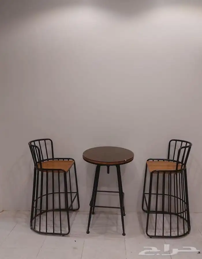 طاول و كراسي 0