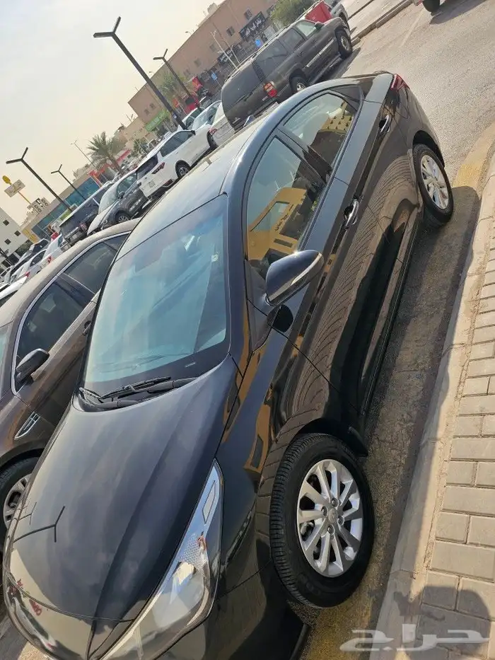 هيونداي اكسنت 2023 ( نص فل ) اللون أسود ( مميز ) الممشى 47 5