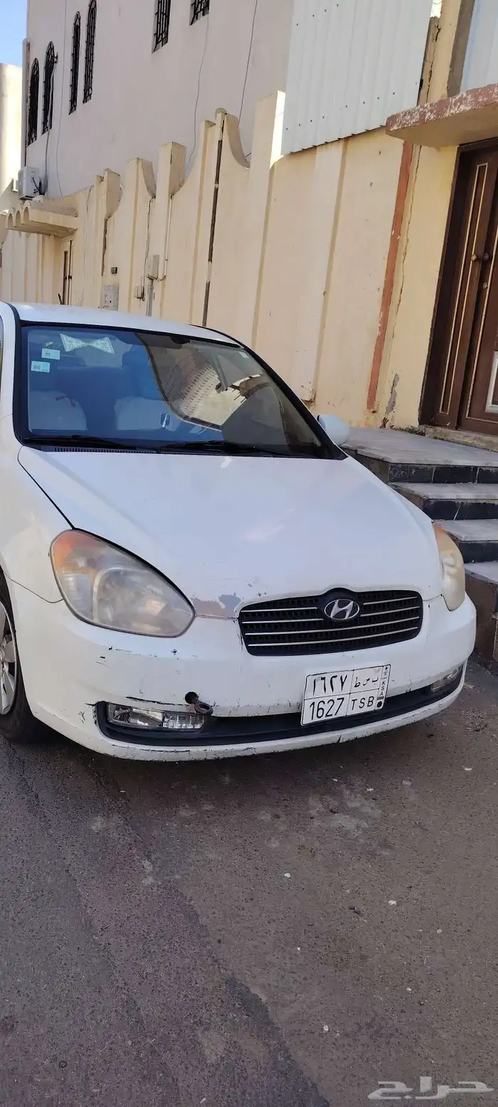 للبيع اكسنت 2011 على الشرط 4