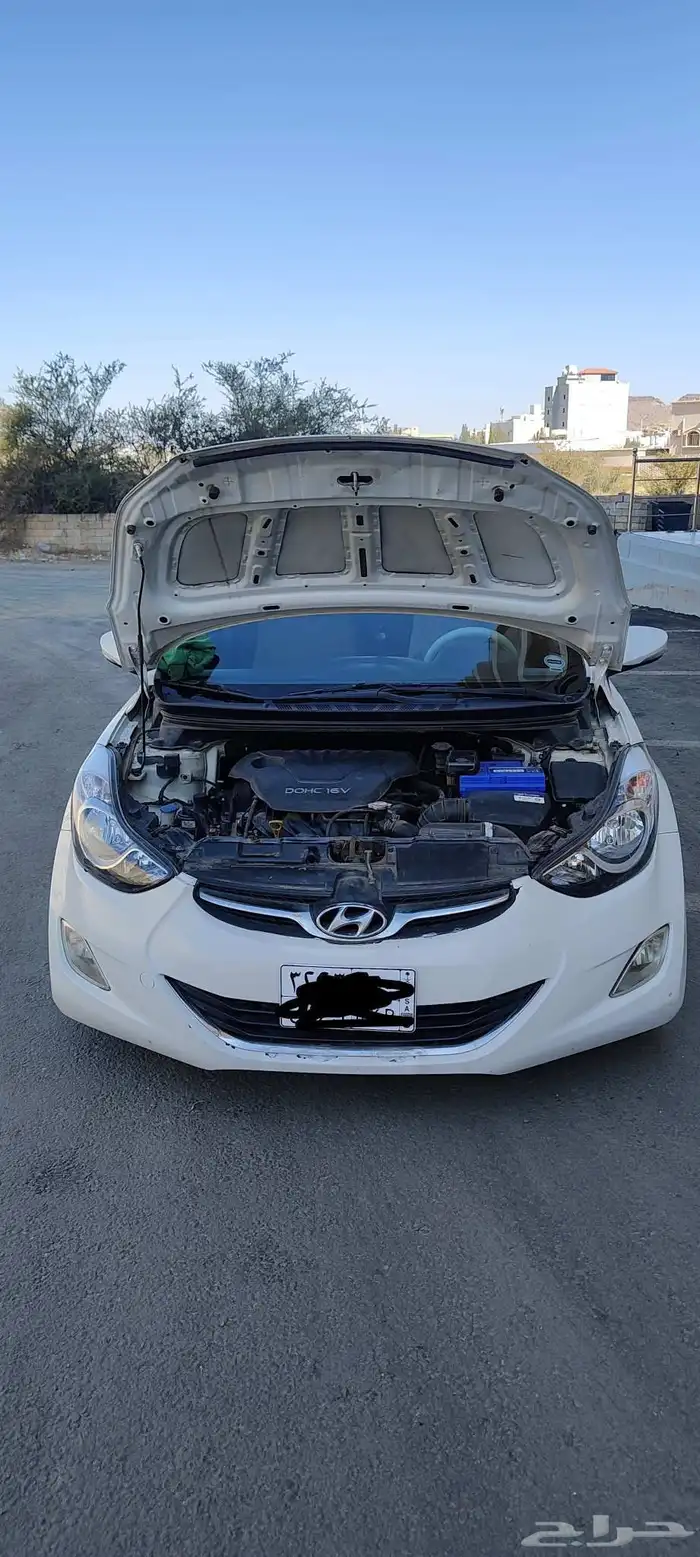 Hundai Elantra 2012.all ok ac full working.gear automatic . 3