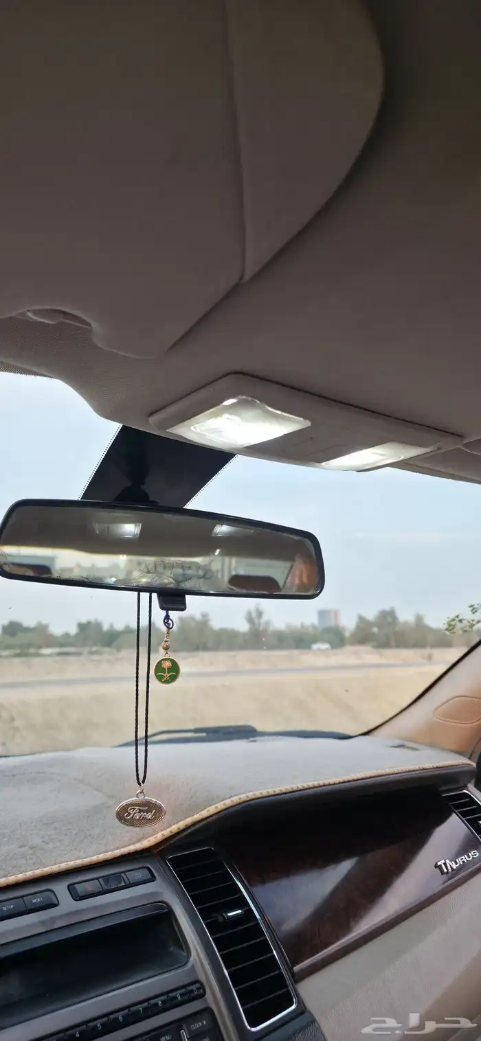 للبيع فورد تورس 2012 21